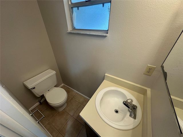 1812 BONNEVILLE DRIVE, Orlando, FL 32826