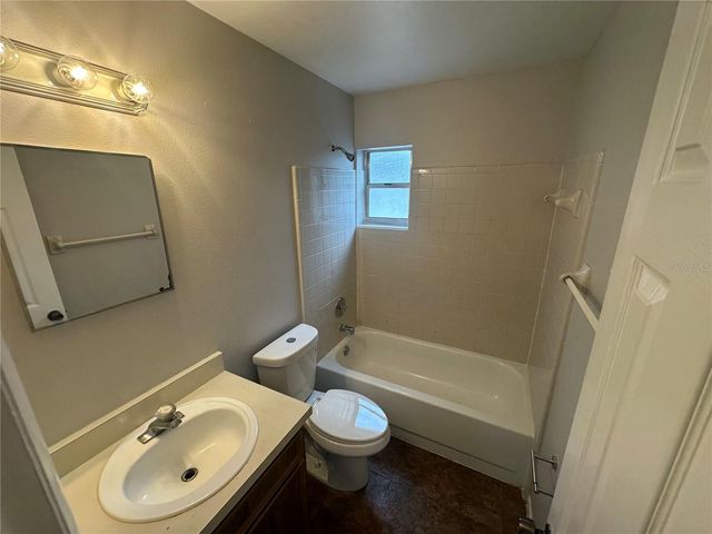 1812 BONNEVILLE DRIVE, Orlando, FL 32826