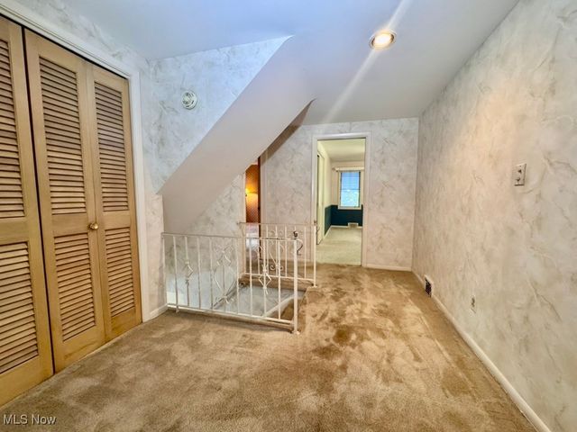 4769 Edenwood Road, South Euclid, OH 44121