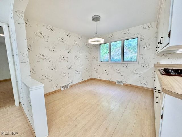 4769 Edenwood Road, South Euclid, OH 44121