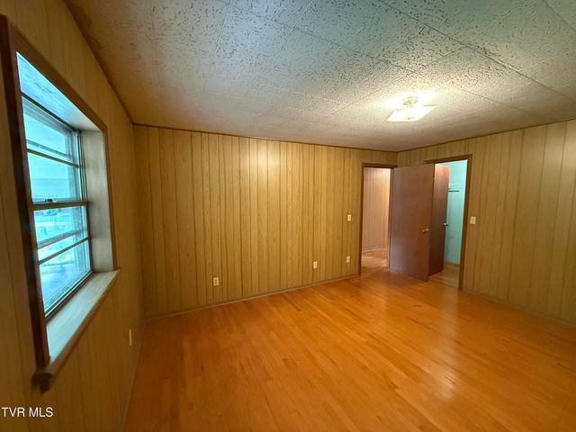 226 Little Cassi Creek Road, Chuckey, TN 37641