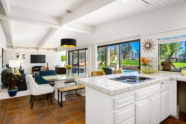 45758 Indian Wells Lane, Indian Wells, CA 92210