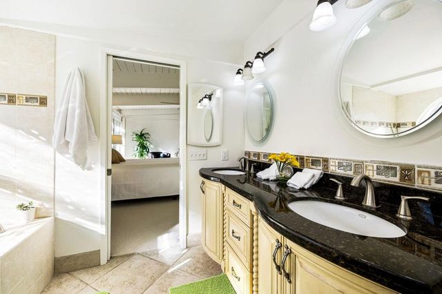 45758 Indian Wells Lane, Indian Wells, CA 92210