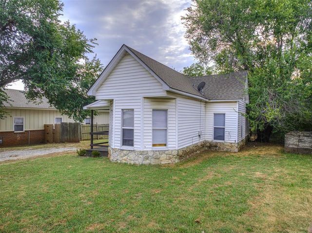 710 N Tucker Avenue, Shawnee, OK 74801