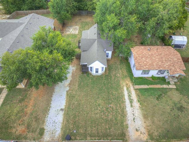 710 N Tucker Avenue, Shawnee, OK 74801