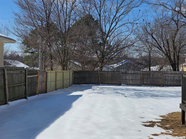 710 N Tucker Avenue, Shawnee, OK 74801