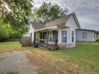 710 N Tucker Avenue, Shawnee, OK 74801