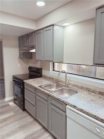 2553 Terrace Trail, Decatur, GA 30035