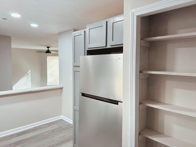 2553 Terrace Trail, Decatur, GA 30035