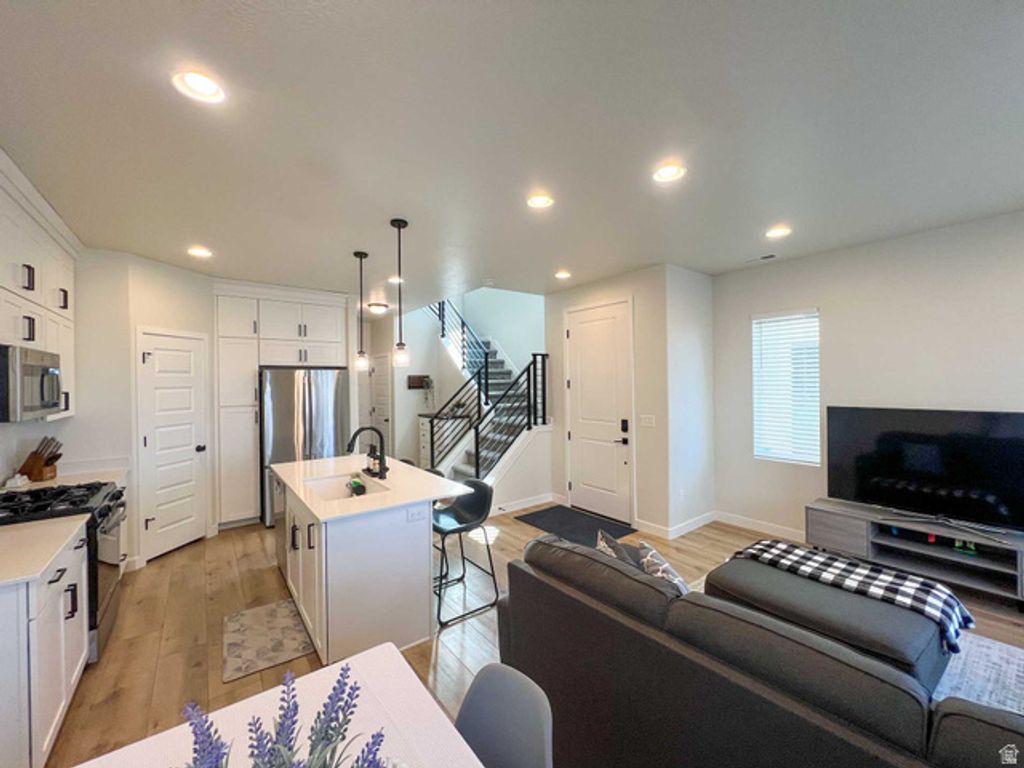 3342 W 3785 S, West Haven, UT 84401 — photo 4