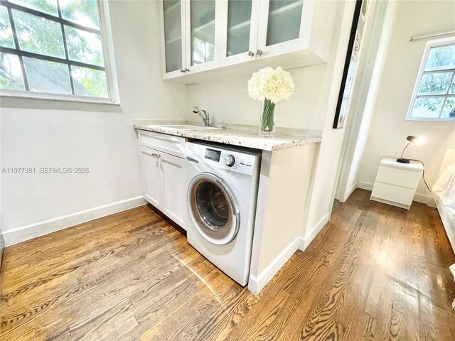 439 15th St 18, Miami Beach, FL 33139