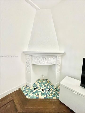 439 15th St 18, Miami Beach, FL 33139