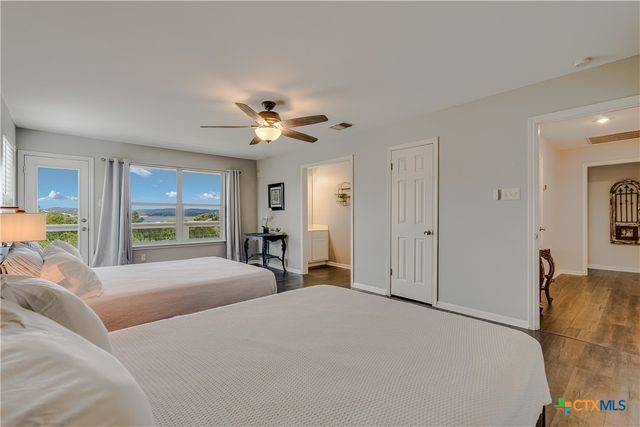 971 Barbara Drive, Canyon Lake, TX 78133