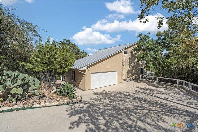 971 Barbara Drive, Canyon Lake, TX 78133