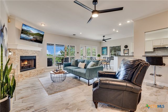 971 Barbara Drive, Canyon Lake, TX 78133