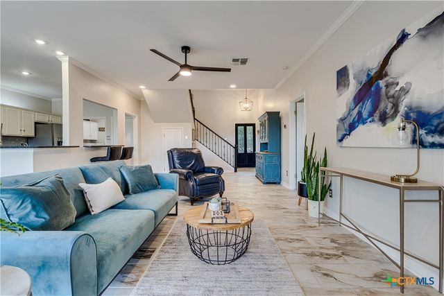 971 Barbara Drive, Canyon Lake, TX 78133