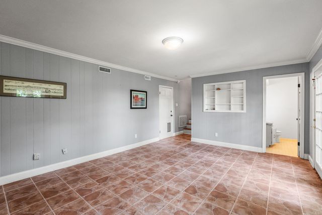 6 Flintwood Drive, Little Rock, AR 72227