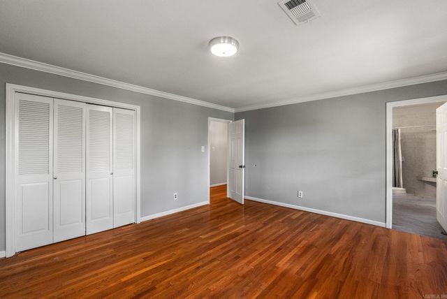6 Flintwood Drive, Little Rock, AR 72227