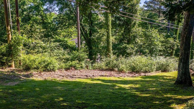 6 Flintwood Drive, Little Rock, AR 72227