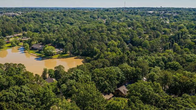 6 Flintwood Drive, Little Rock, AR 72227