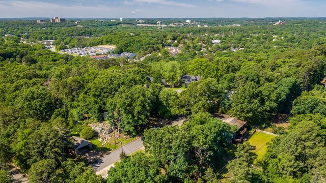 6 Flintwood Drive, Little Rock, AR 72227