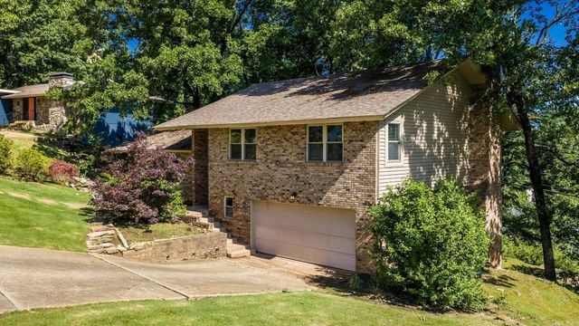 6 Flintwood Drive, Little Rock, AR 72227