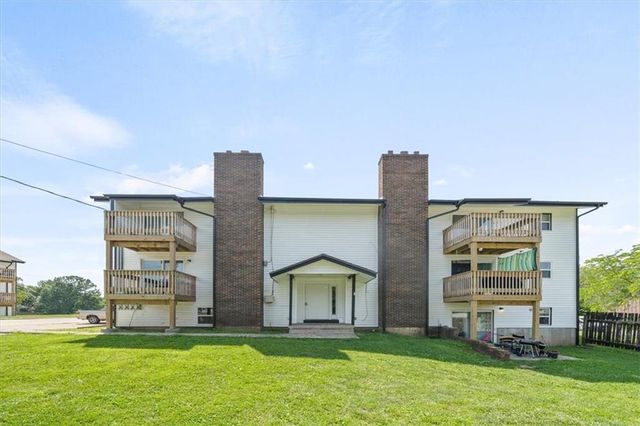 2200 Mission Road, Harrisonville, MO 64701