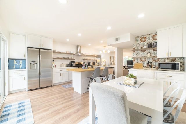 2479 Caminito Ocean Cv, Cardiff, CA 92007