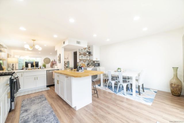 2479 Caminito Ocean Cv, Cardiff, CA 92007