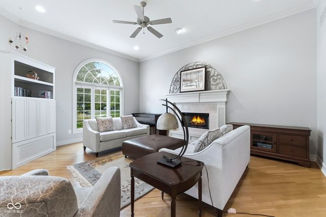 13137 Brooks Landing Place, Carmel, IN 46033