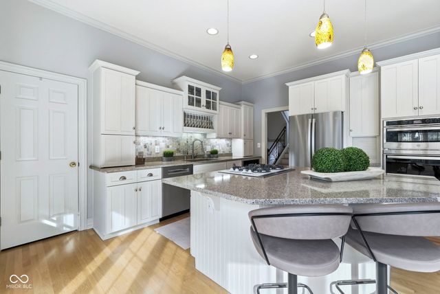 13137 Brooks Landing Place, Carmel, IN 46033