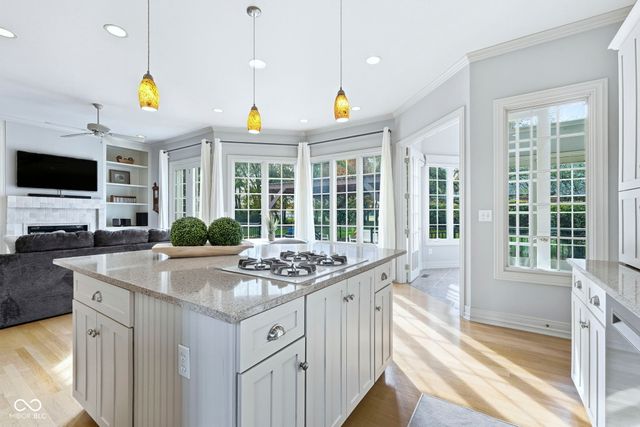 13137 Brooks Landing Place, Carmel, IN 46033