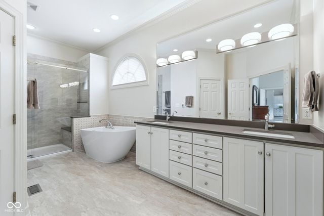 13137 Brooks Landing Place, Carmel, IN 46033