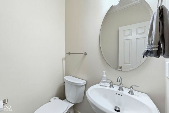 13137 Brooks Landing Place, Carmel, IN 46033