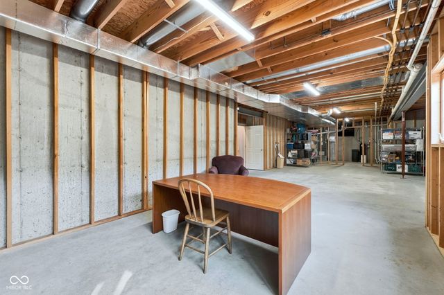 13137 Brooks Landing Place, Carmel, IN 46033