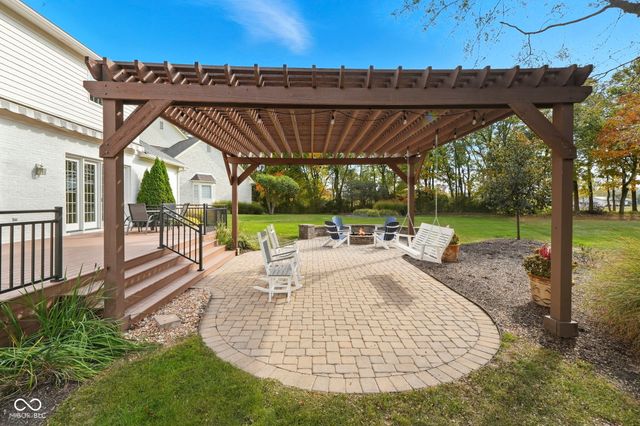 13137 Brooks Landing Place, Carmel, IN 46033