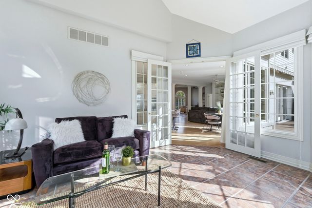 13137 Brooks Landing Place, Carmel, IN 46033