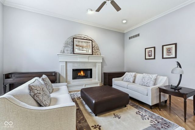 13137 Brooks Landing Place, Carmel, IN 46033