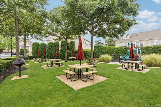 178 Southampton Drive, Massapequa, NY 11758