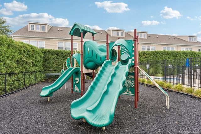 178 Southampton Drive, Massapequa, NY 11758