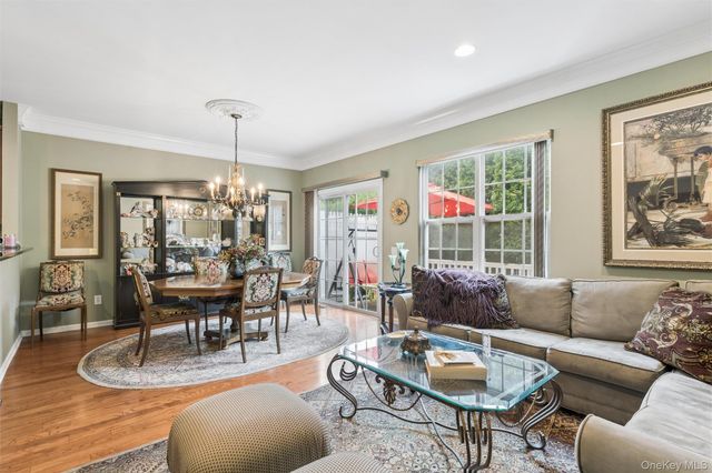 178 Southampton Drive, Massapequa, NY 11758