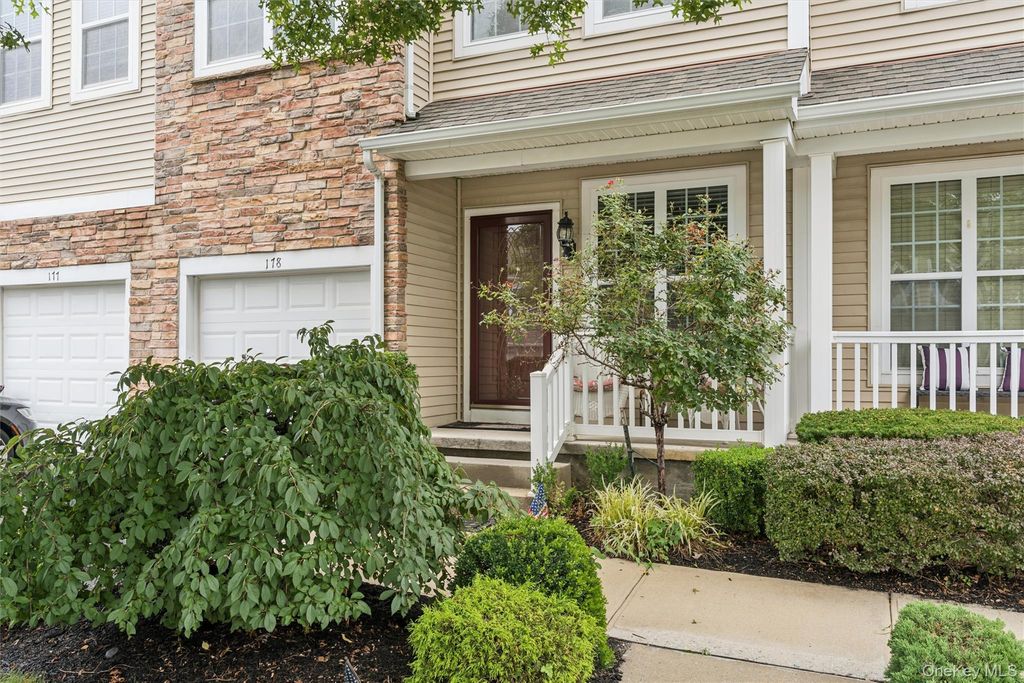 178 Southampton Drive, Massapequa, NY 11758 — photo 2