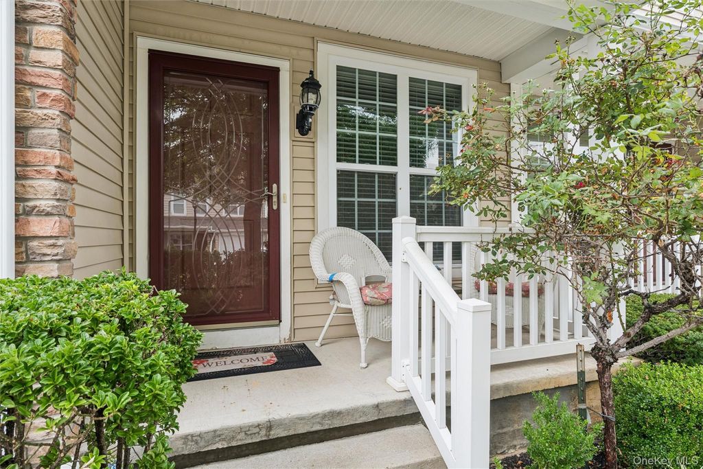 178 Southampton Drive, Massapequa, NY 11758 — photo 3
