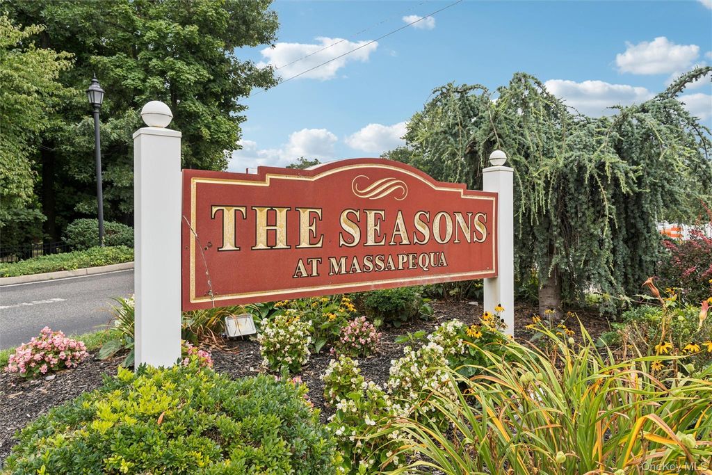 178 Southampton Drive, Massapequa, NY 11758 — photo 4