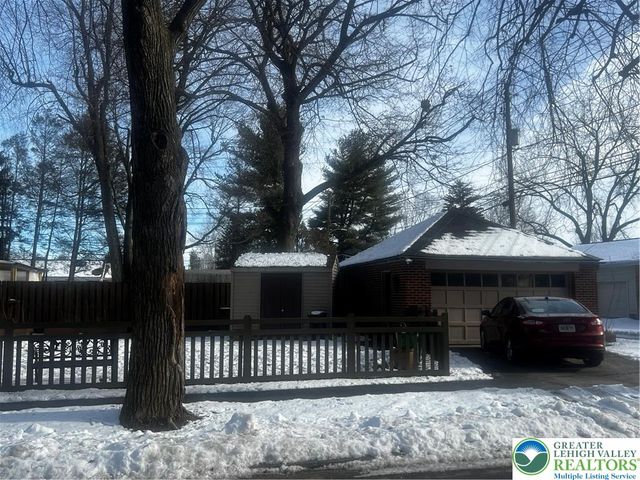 2524 West Washington Street, Allentown City, PA 18104