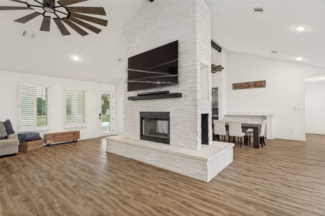 180 Kincannon Lane, New Fairview, TX 76078
