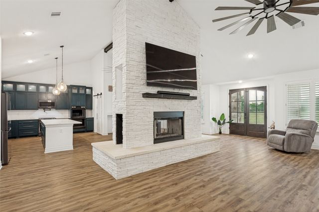180 Kincannon Lane, New Fairview, TX 76078