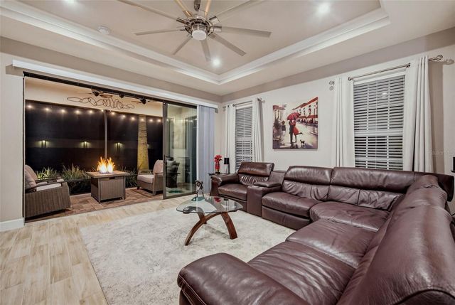 4270 CAIROLI COURT, Wesley Chapel, FL 33543