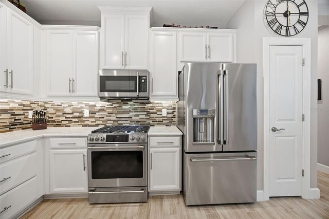 4270 CAIROLI COURT, Wesley Chapel, FL 33543