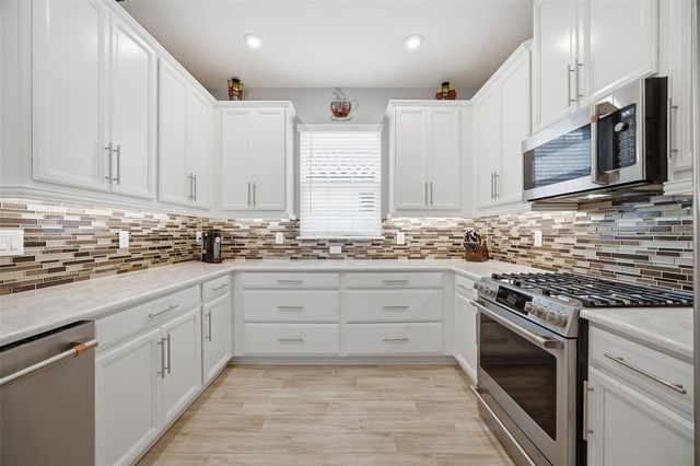 4270 CAIROLI COURT, Wesley Chapel, FL 33543